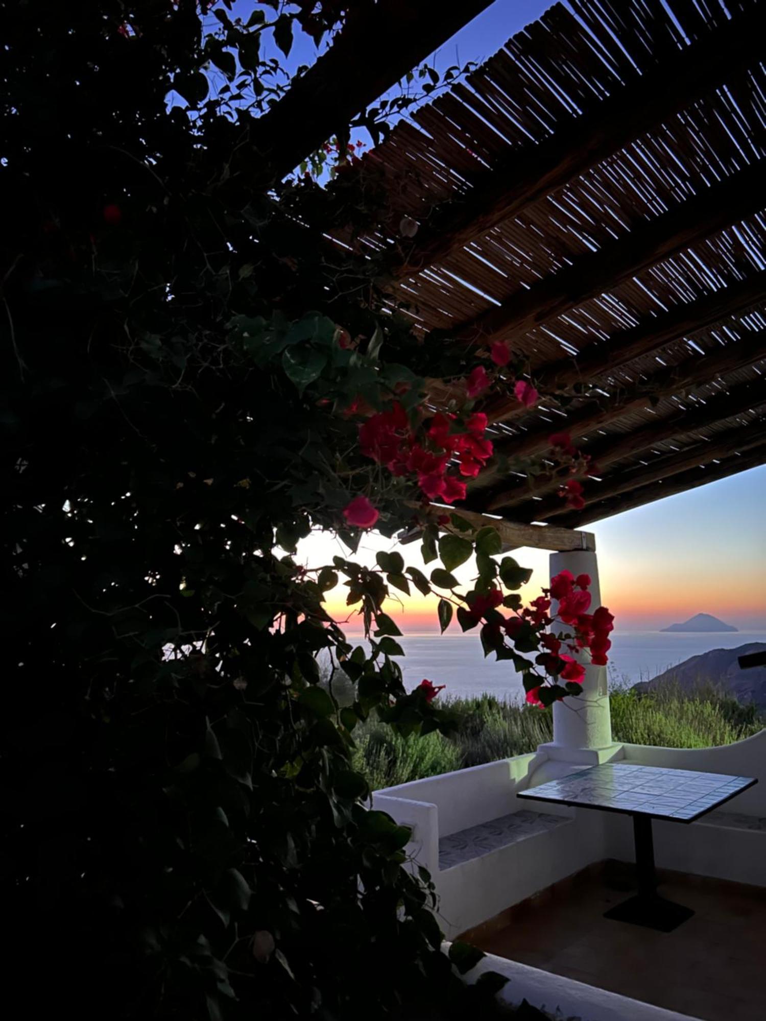 Country Houses Monte Delle Cristule Lipari  Bagian luar foto